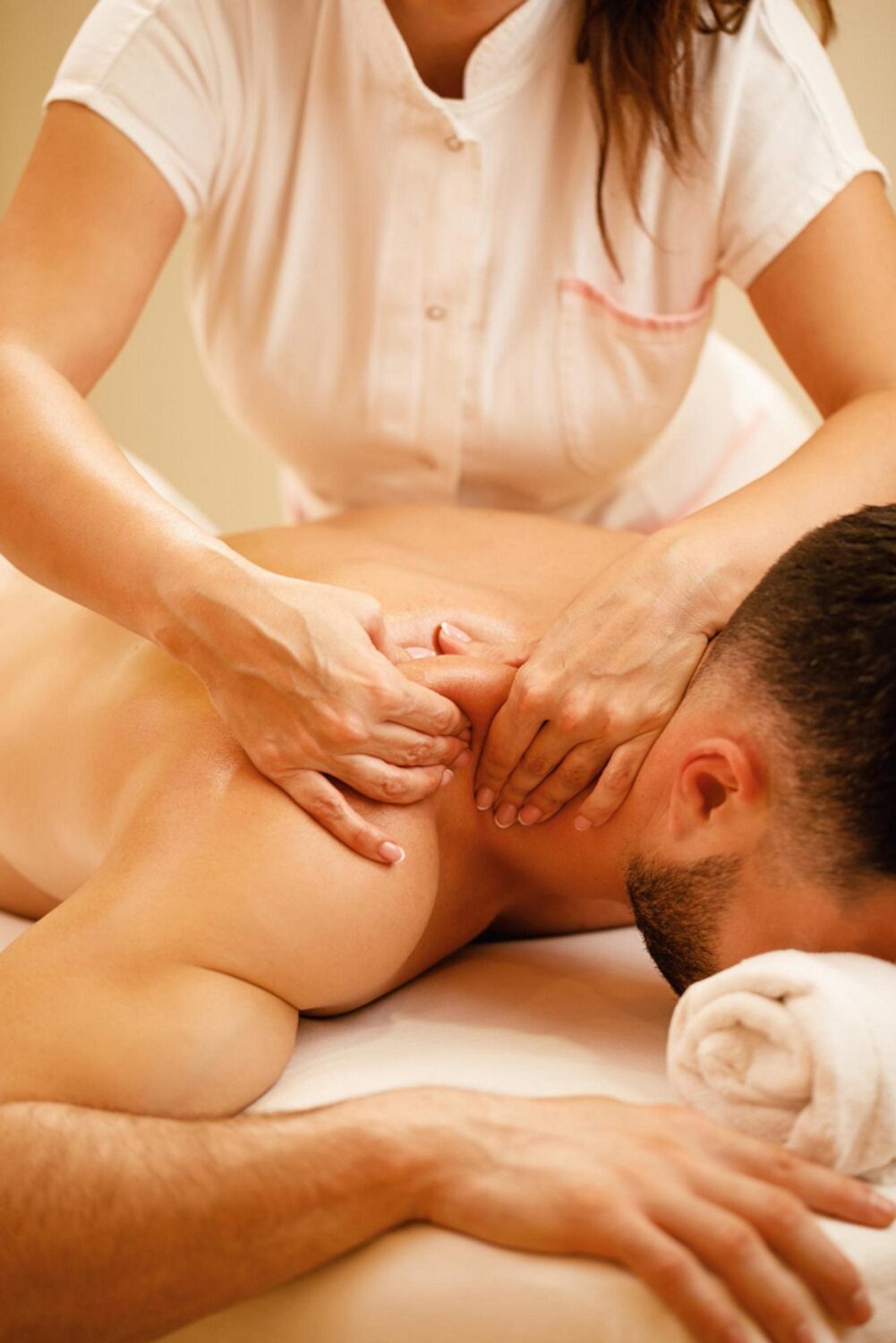 Deep Tissue Massage in Karachi
